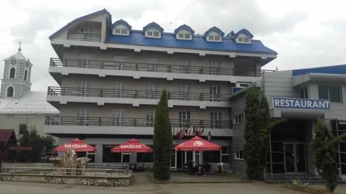 Hotel Ineul Rodna Екстериор снимка